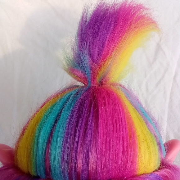 Dreamworks Trolls World Tour Pink Poppy Rainbow Hair Styling Head toy - Picture 6 of 6